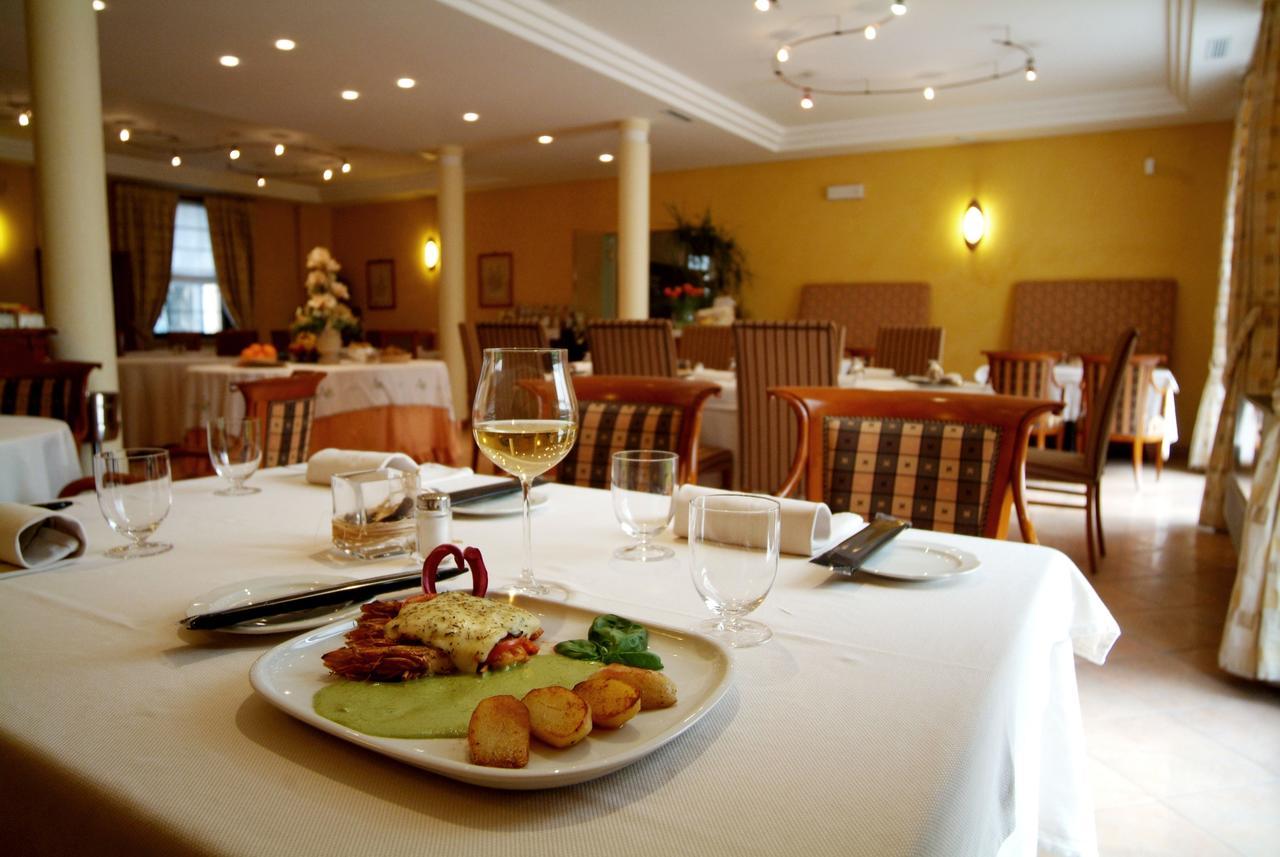 Hotel Ristorante Novecento Pegognaga Esterno foto