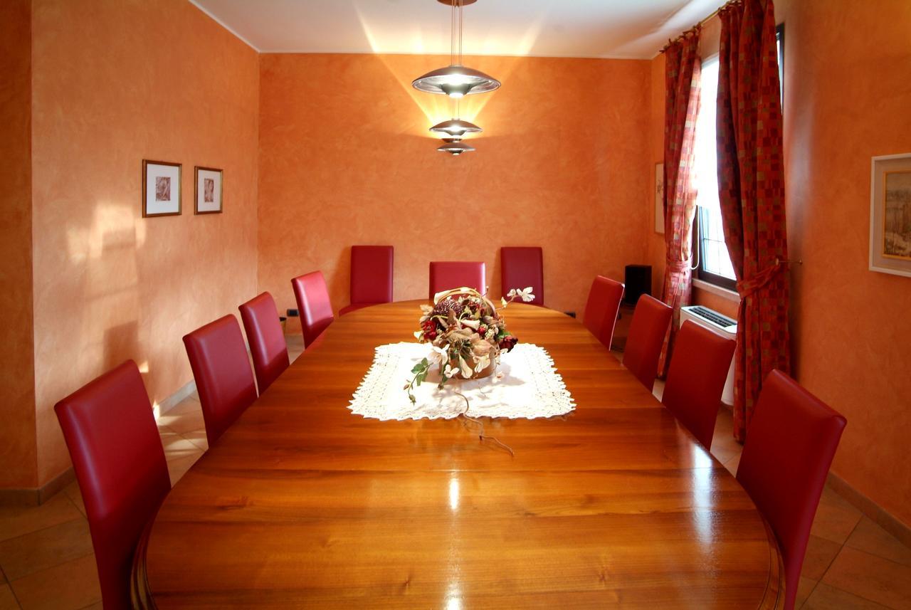 Hotel Ristorante Novecento Pegognaga Esterno foto